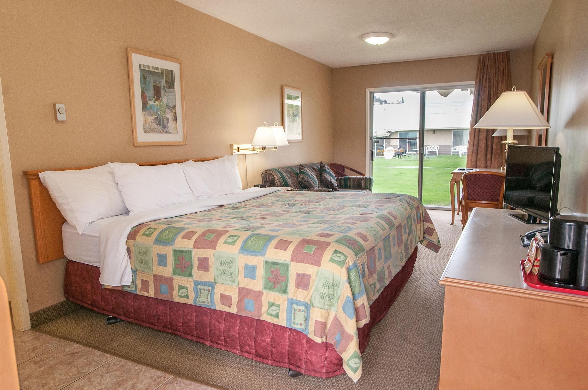 Okanagan Seasons Hotel