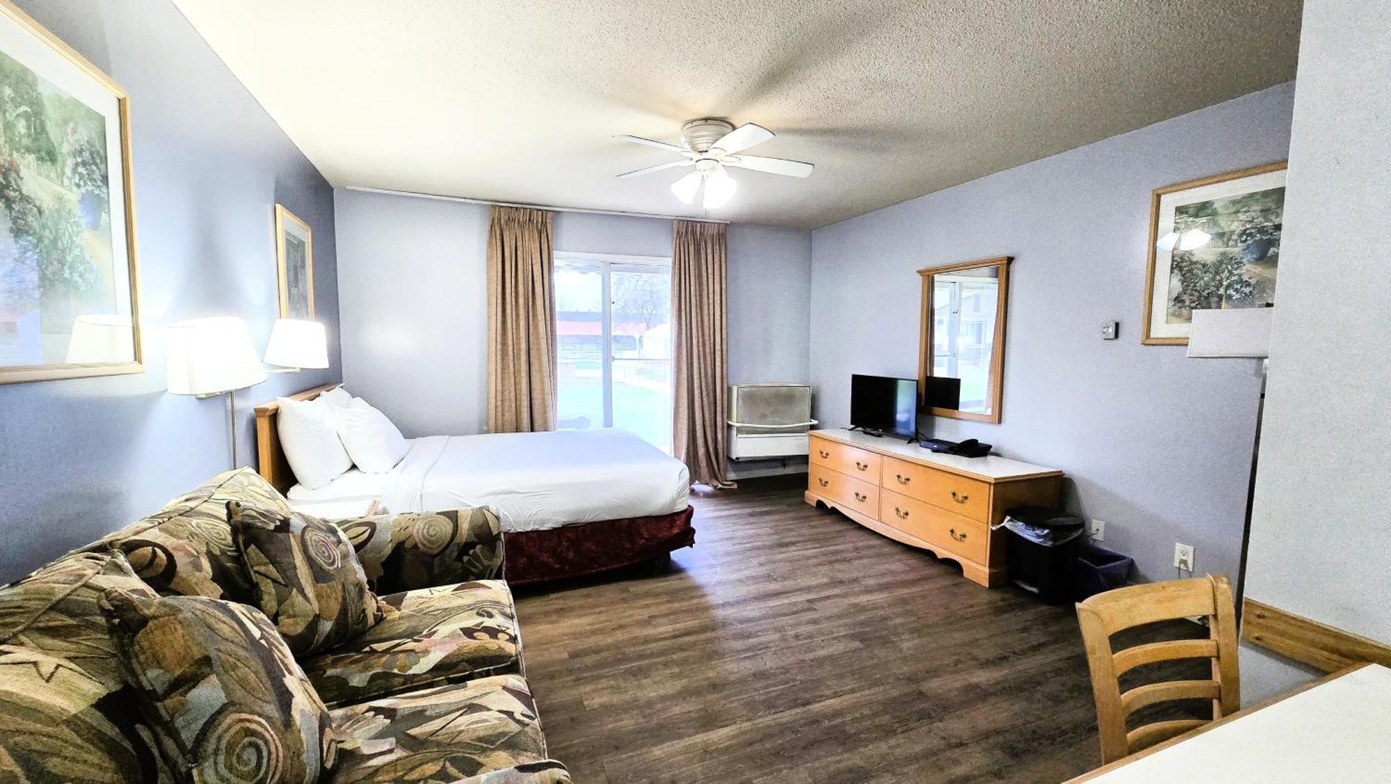 Okanagan Seasons 3*