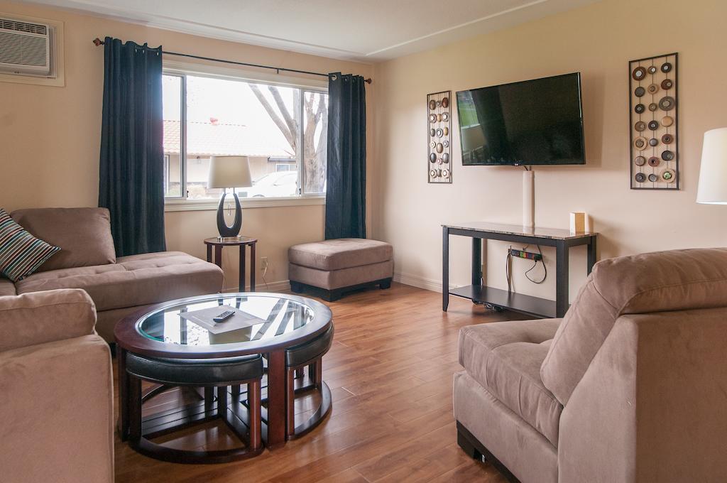 Okanagan Seasons Hotel 3*