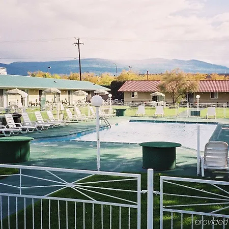 Okanagan Seasons Resort 